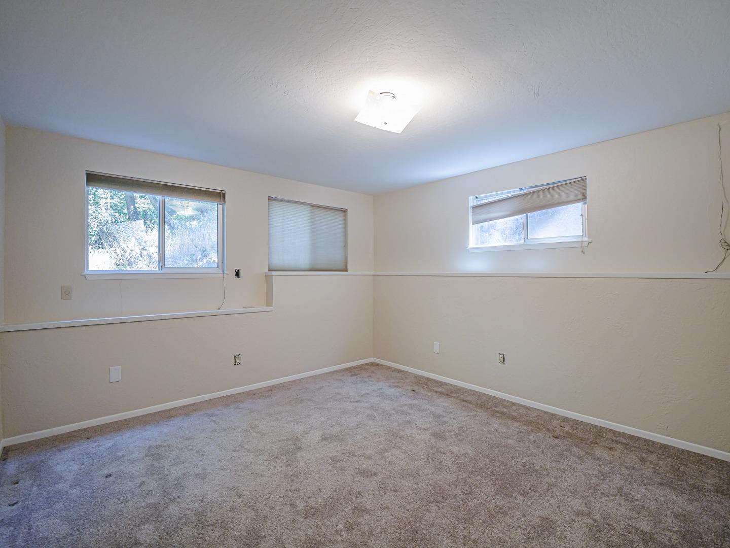 Detail Gallery Image 38 of 62 For 298 Vine Hill Rd, Santa Cruz,  CA 95065 - 4 Beds | 2 Baths