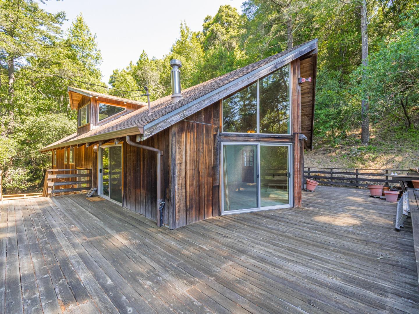 Detail Gallery Image 41 of 62 For 298 Vine Hill Rd, Santa Cruz,  CA 95065 - 4 Beds | 2 Baths