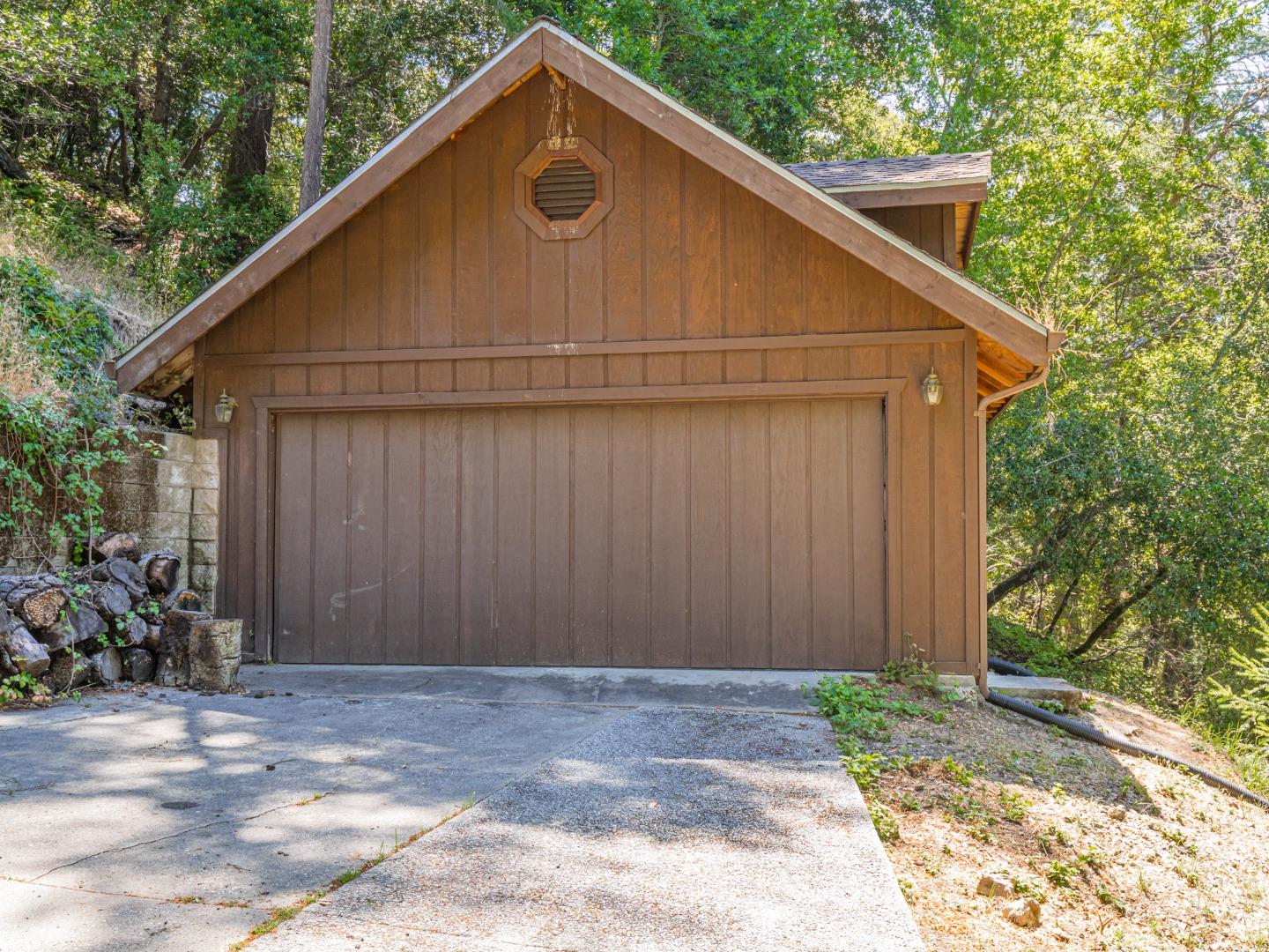 Detail Gallery Image 60 of 62 For 298 Vine Hill Rd, Santa Cruz,  CA 95065 - 4 Beds | 2 Baths