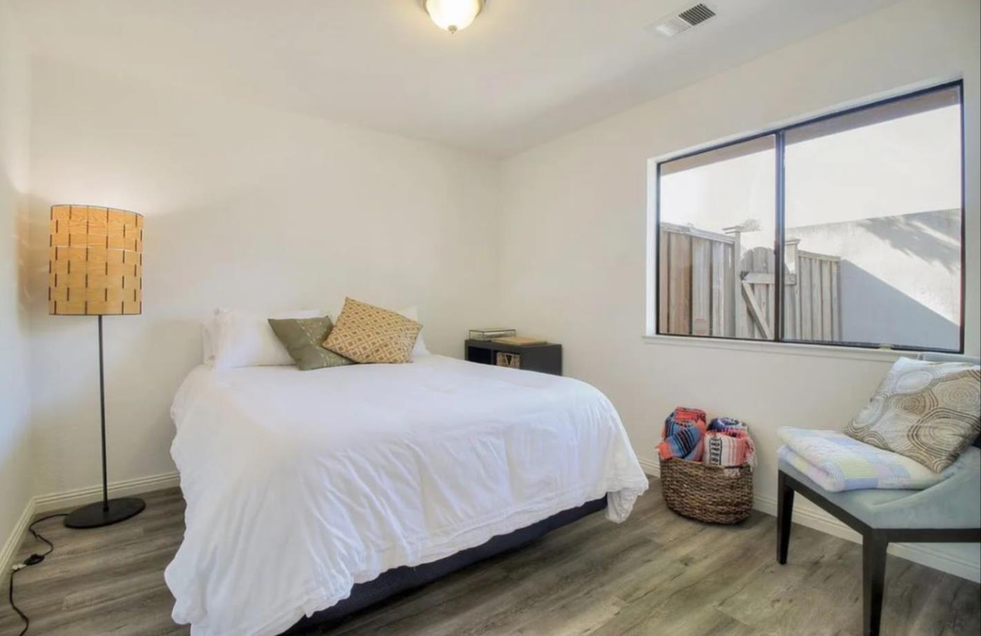 Detail Gallery Image 6 of 8 For 1029 Foothill Dr, San Jose,  CA 95123 - 4 Beds | 2/1 Baths