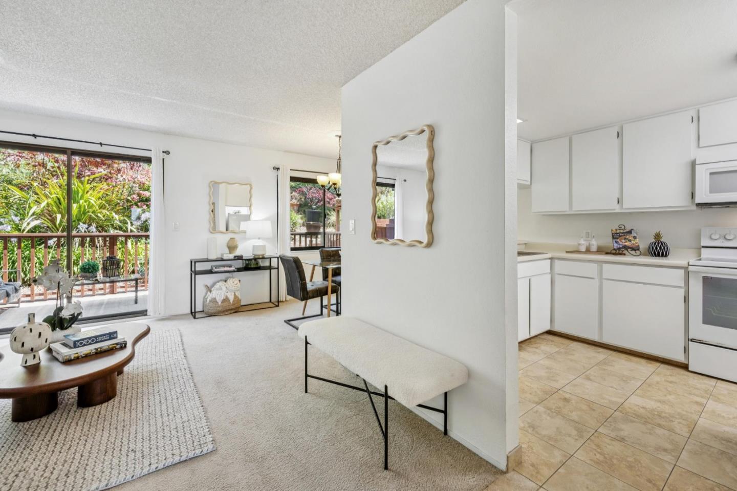 Detail Gallery Image 15 of 49 For 607 Stonegate, South San Francisco,  CA 94080 - 3 Beds | 2/1 Baths