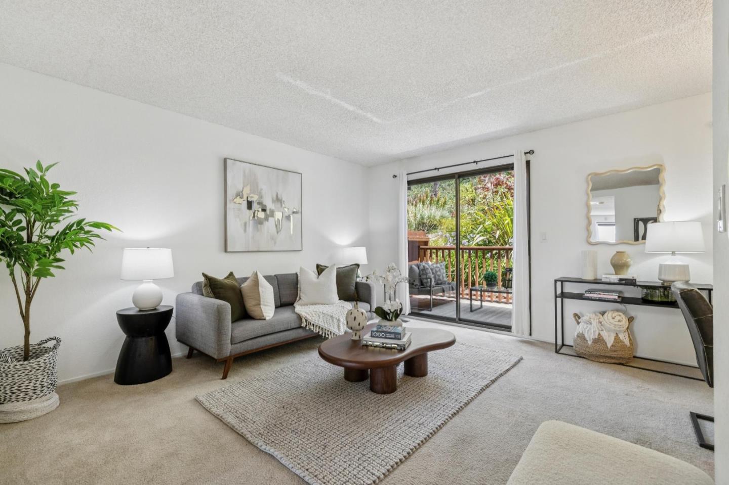 Detail Gallery Image 17 of 49 For 607 Stonegate, South San Francisco,  CA 94080 - 3 Beds | 2/1 Baths