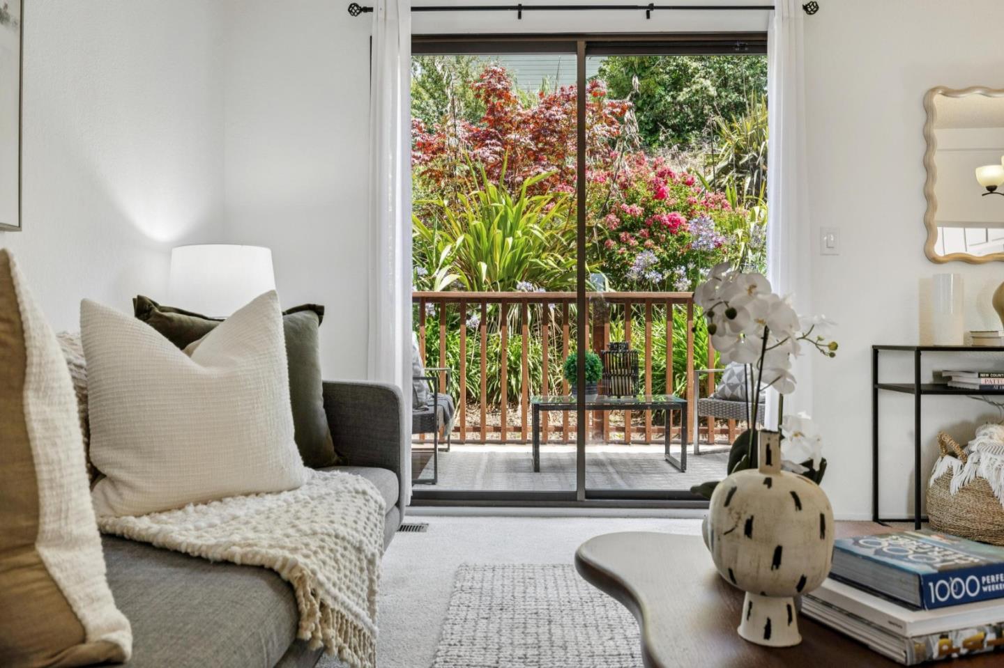 Detail Gallery Image 19 of 49 For 607 Stonegate, South San Francisco,  CA 94080 - 3 Beds | 2/1 Baths