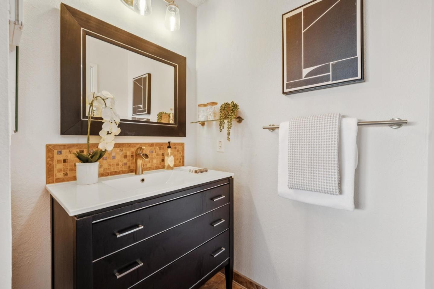 Detail Gallery Image 39 of 49 For 607 Stonegate, South San Francisco,  CA 94080 - 3 Beds | 2/1 Baths