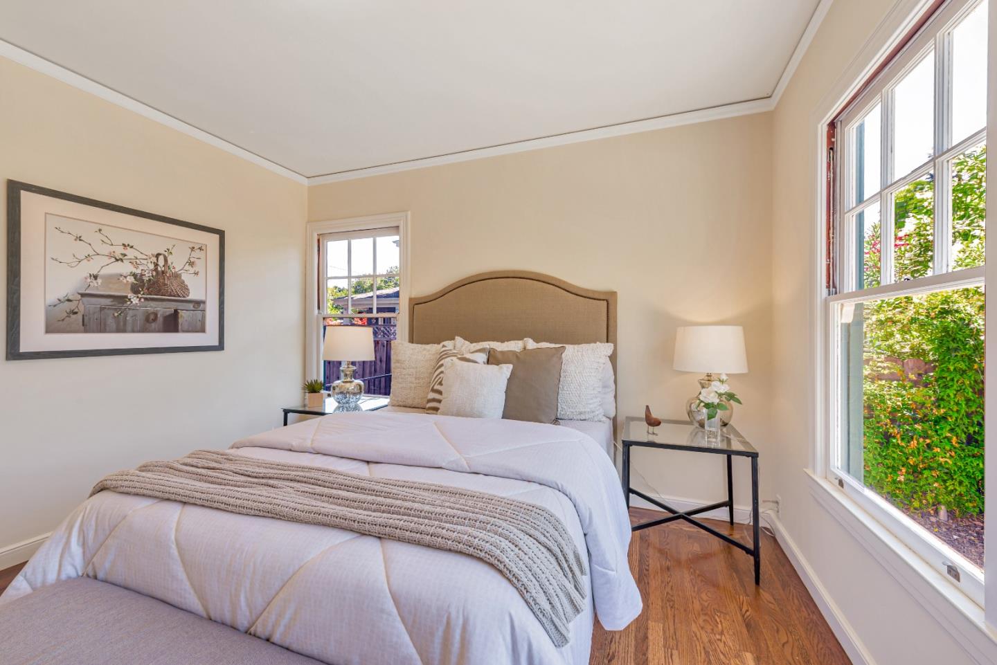 Detail Gallery Image 24 of 38 For 755 Arnold Way, Menlo Park,  CA 94025 - 2 Beds | 1 Baths