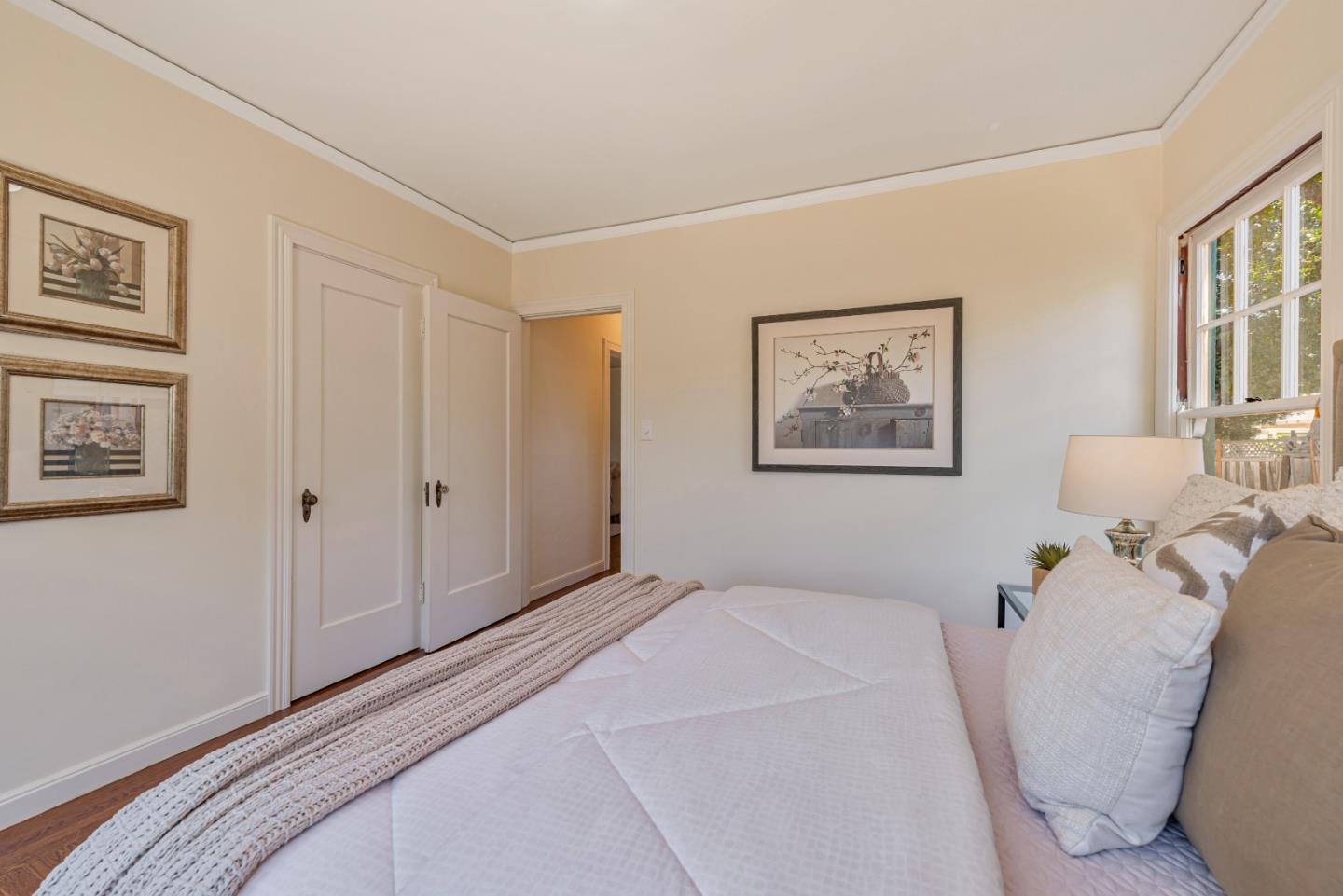 Detail Gallery Image 25 of 38 For 755 Arnold Way, Menlo Park,  CA 94025 - 2 Beds | 1 Baths