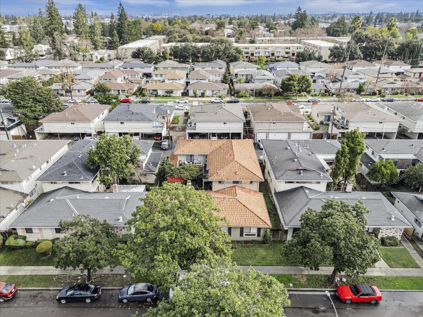 Detail Gallery Image 3 of 10 For 380 Richfield Dr, San Jose,  CA 95129 - – Beds | – Baths