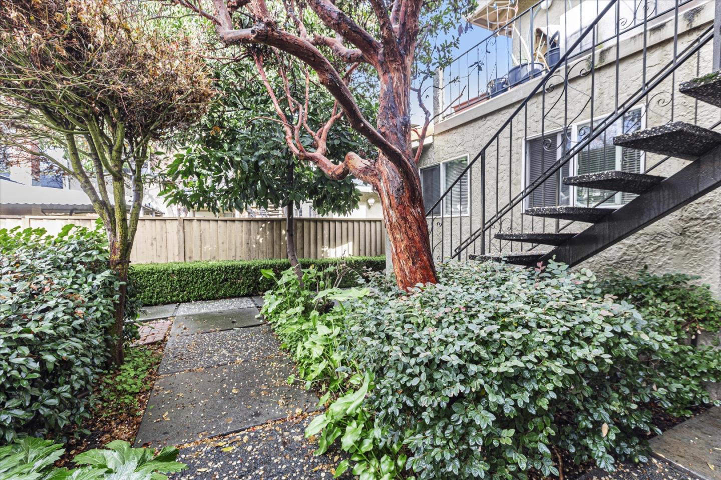 Detail Gallery Image 9 of 10 For 380 Richfield Dr, San Jose,  CA 95129 - – Beds | – Baths