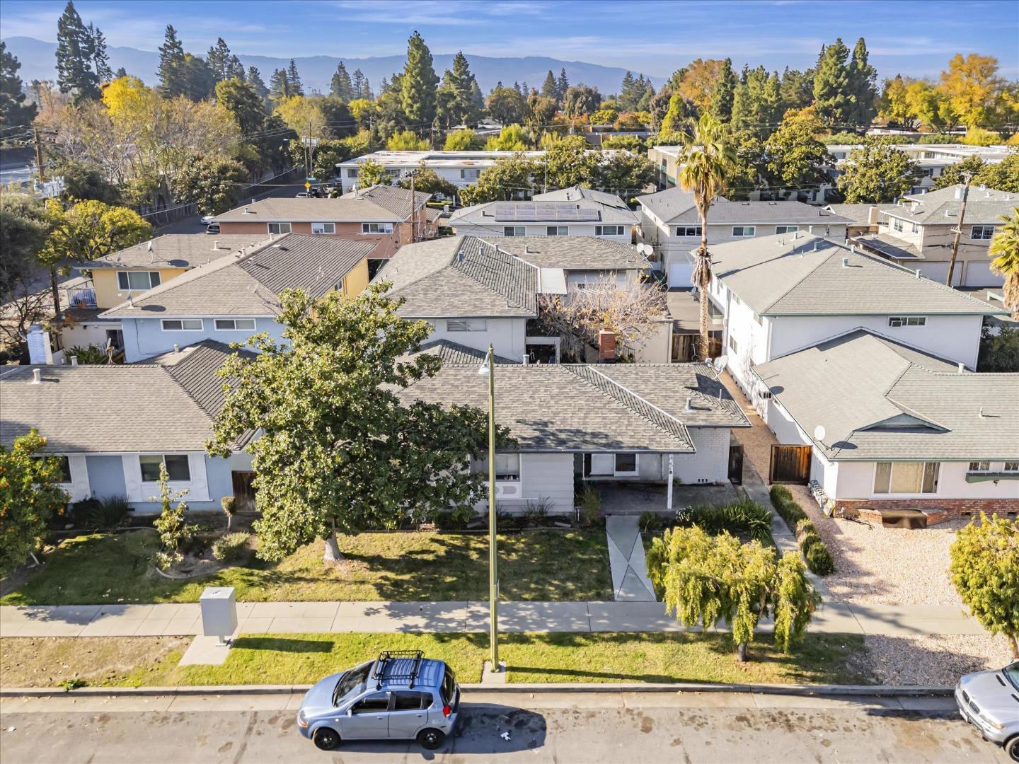 Detail Gallery Image 2 of 33 For 477 Greendale Way, San Jose,  CA 95129 - – Beds | – Baths