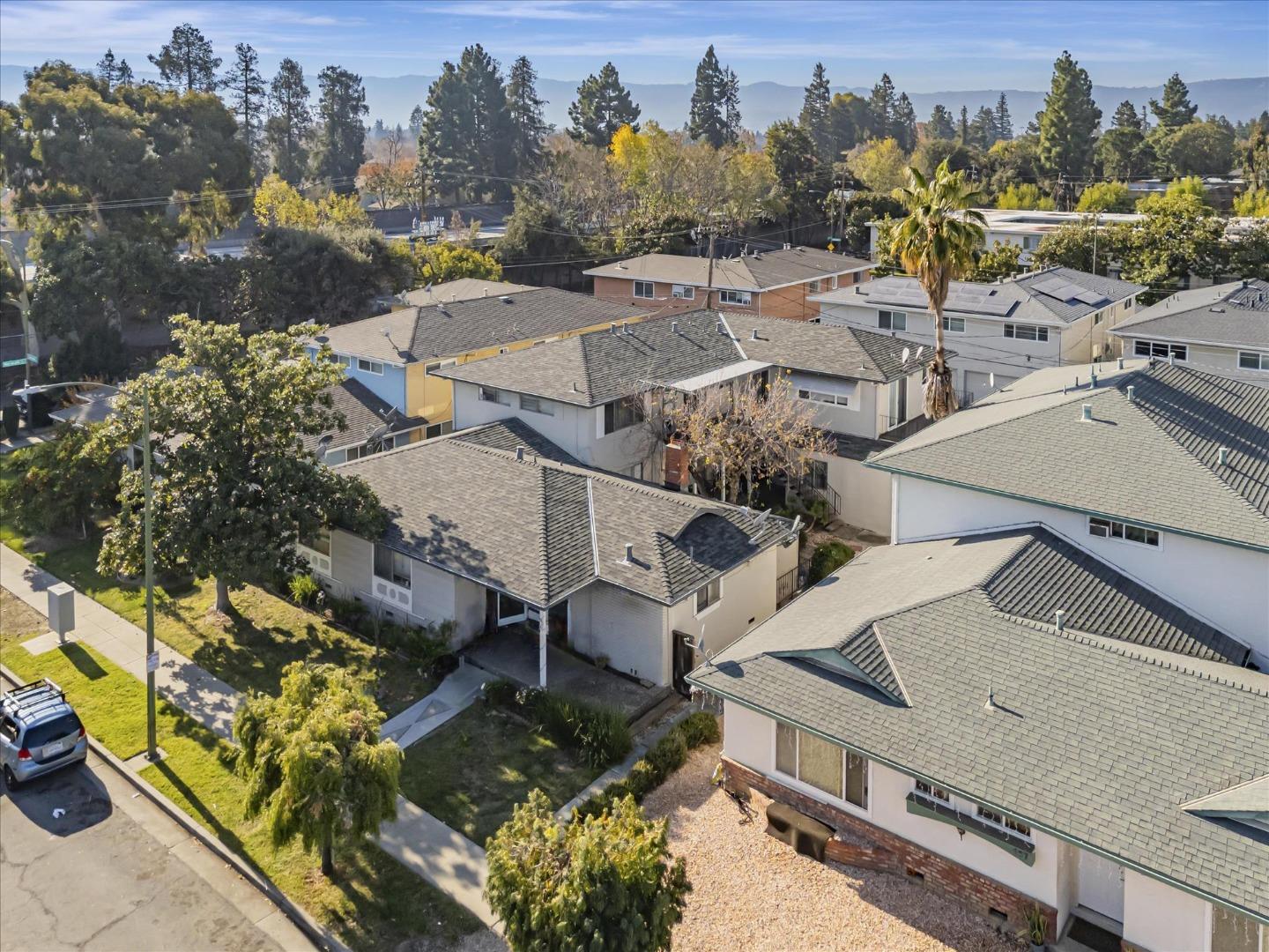 Detail Gallery Image 3 of 33 For 477 Greendale Way, San Jose,  CA 95129 - – Beds | – Baths