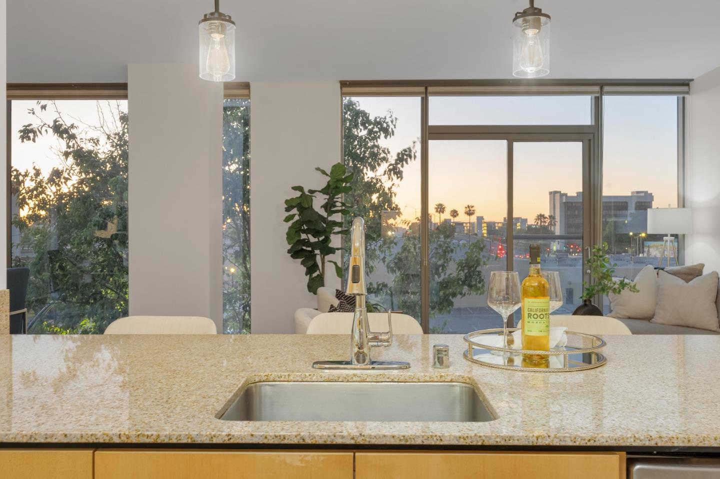 Detail Gallery Image 15 of 49 For 38 N Almaden Blvd #411,  San Jose,  CA 95110 - 2 Beds | 2 Baths