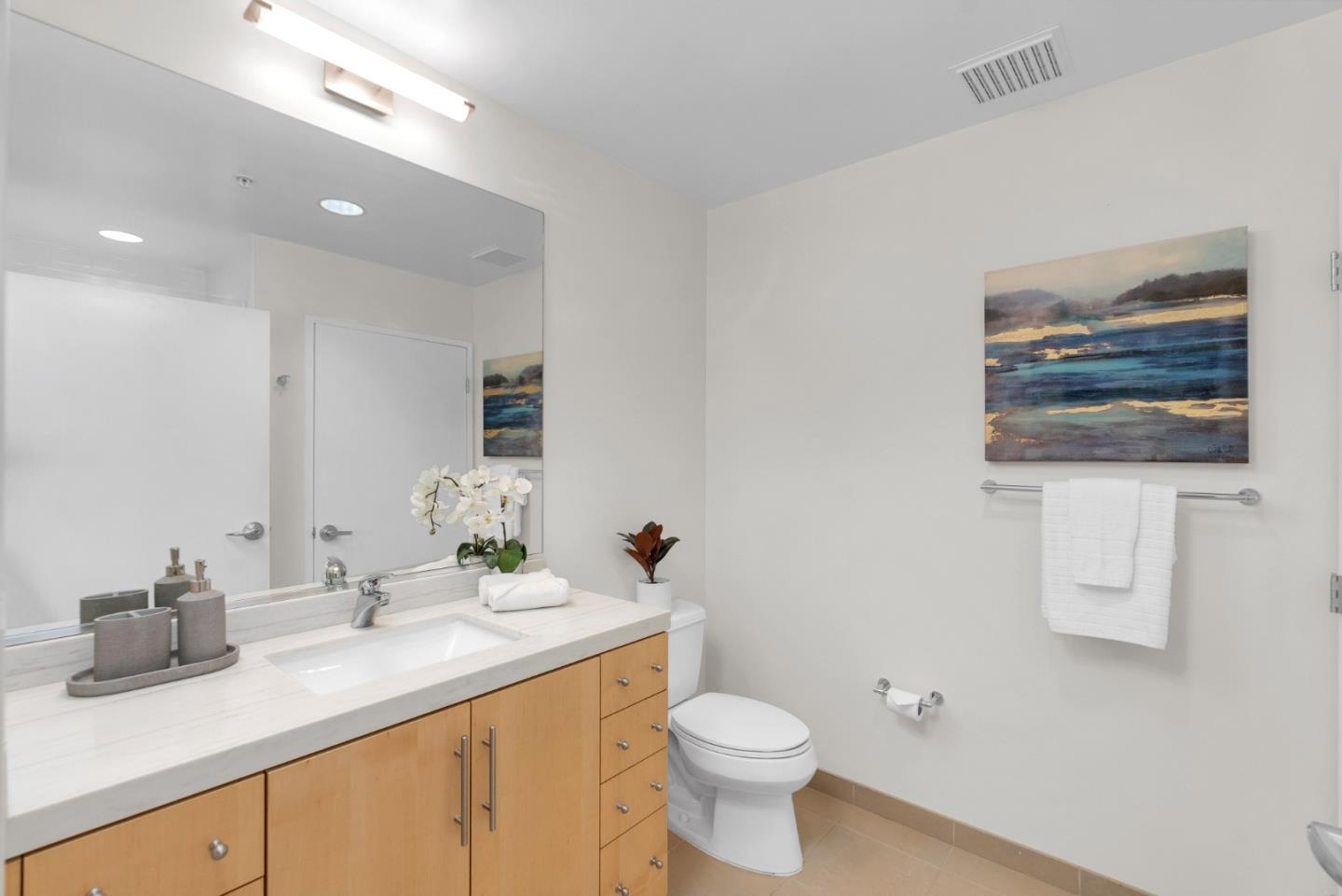Detail Gallery Image 22 of 49 For 38 N Almaden Blvd #411,  San Jose,  CA 95110 - 2 Beds | 2 Baths