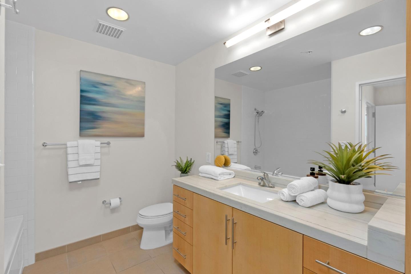 Detail Gallery Image 29 of 49 For 38 N Almaden Blvd #411,  San Jose,  CA 95110 - 2 Beds | 2 Baths