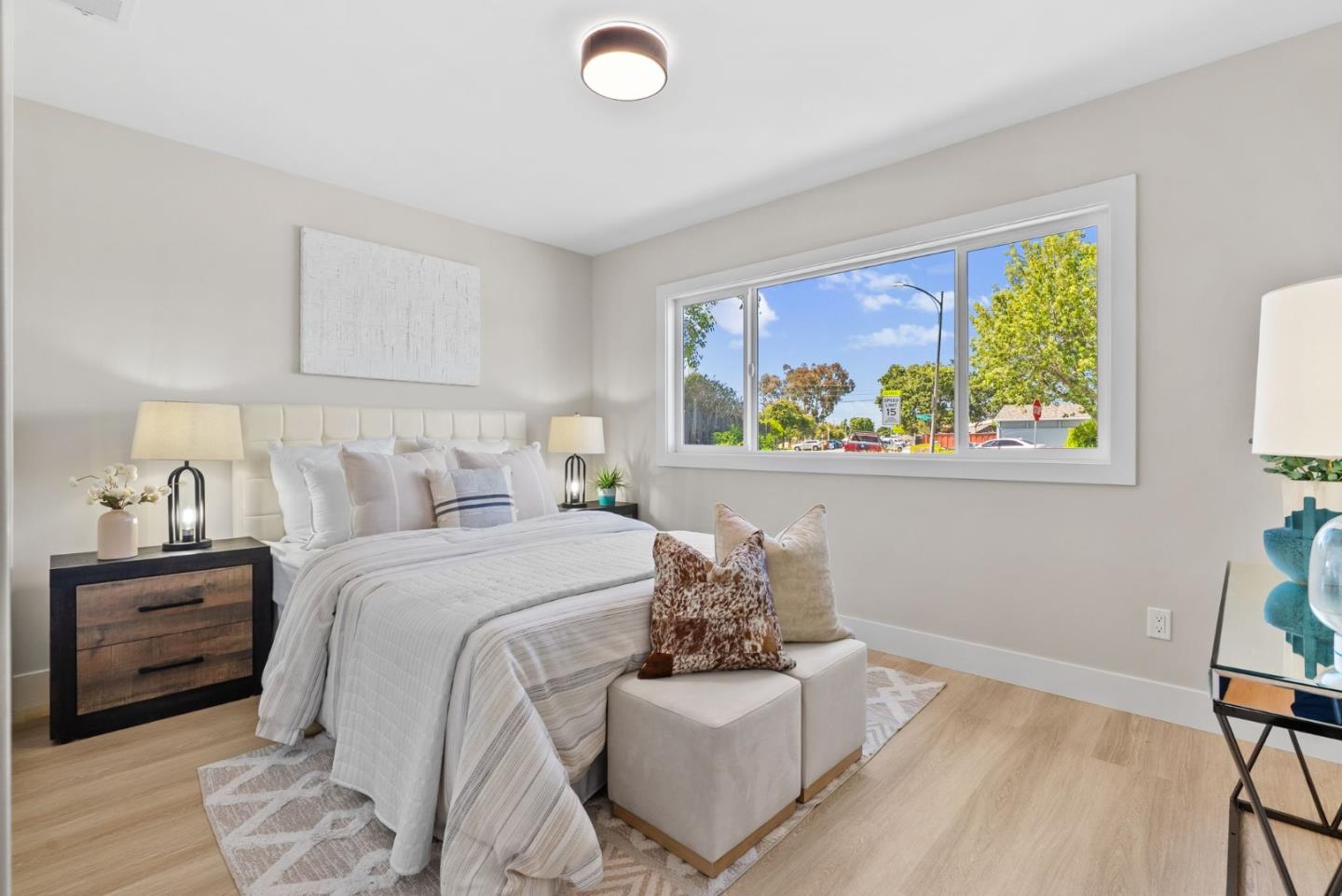 Detail Gallery Image 15 of 35 For 1700 Dale Ave, San Mateo,  CA 94401 - 4 Beds | 2 Baths