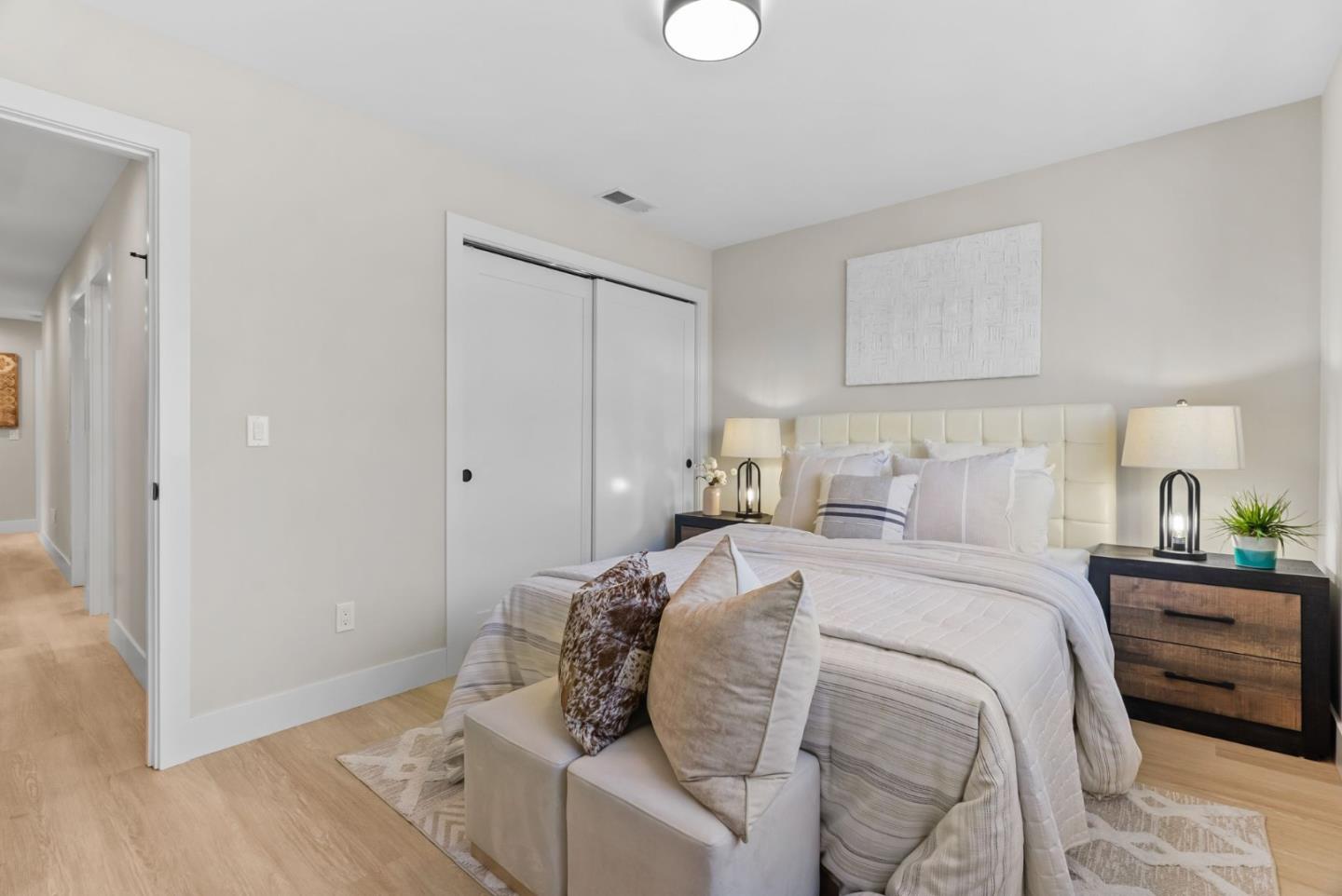 Detail Gallery Image 16 of 35 For 1700 Dale Ave, San Mateo,  CA 94401 - 4 Beds | 2 Baths