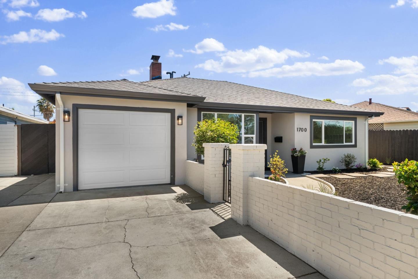 Detail Gallery Image 33 of 35 For 1700 Dale Ave, San Mateo,  CA 94401 - 4 Beds | 2 Baths