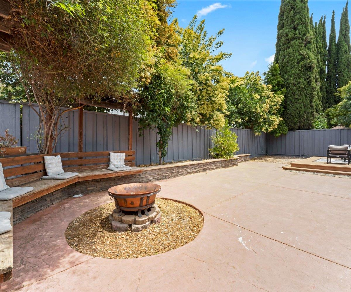 Detail Gallery Image 44 of 46 For 6932 Burning Tree Ct, San Jose,  CA 95119 - 4 Beds | 2 Baths