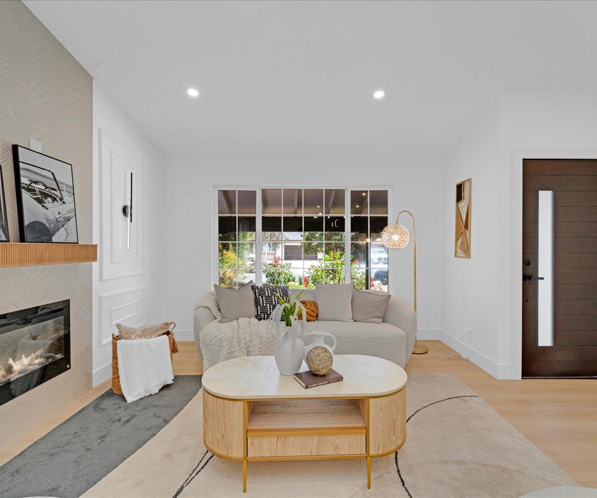 Detail Gallery Image 8 of 46 For 6932 Burning Tree Ct, San Jose,  CA 95119 - 4 Beds | 2 Baths