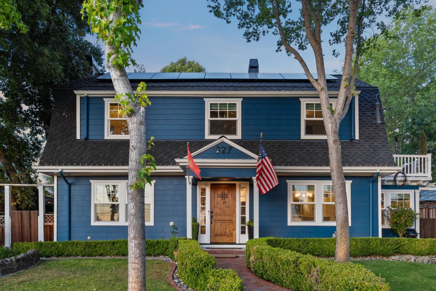 Detail Gallery Image 1 of 45 For 327 Crest Dr, San Jose,  CA 95127 - 4 Beds | 2/1 Baths