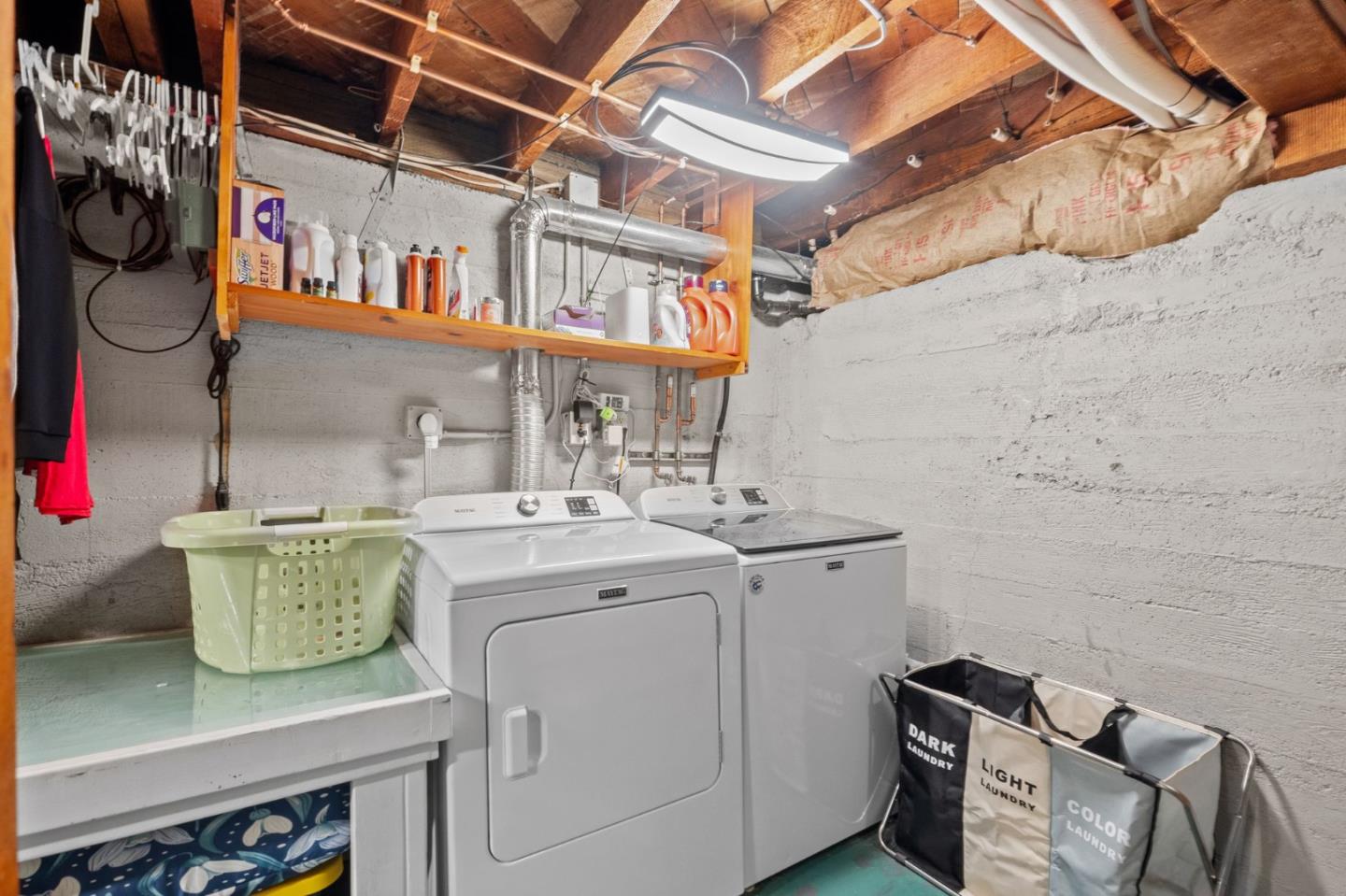 Detail Gallery Image 41 of 45 For 327 Crest Dr, San Jose,  CA 95127 - 4 Beds | 2/1 Baths