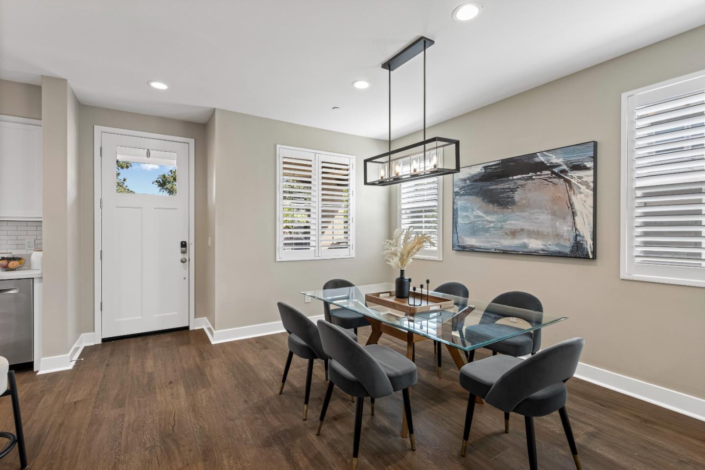 Detail Gallery Image 14 of 55 For 128 Peral Ave, Morgan Hill,  CA 95037 - 3 Beds | 2/1 Baths