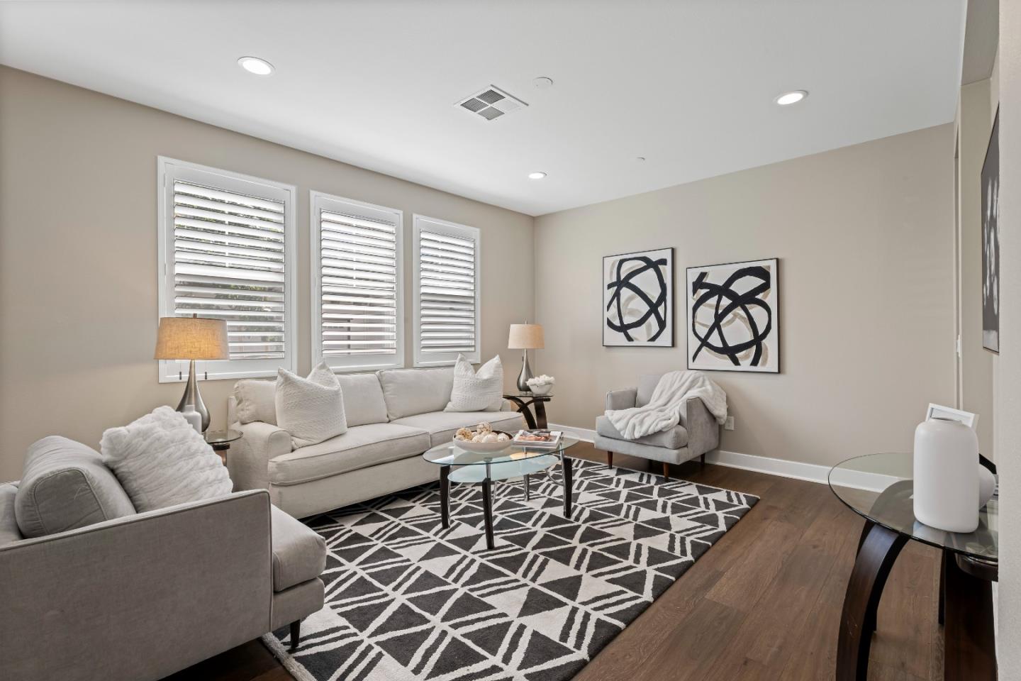 Detail Gallery Image 16 of 55 For 128 Peral Ave, Morgan Hill,  CA 95037 - 3 Beds | 2/1 Baths