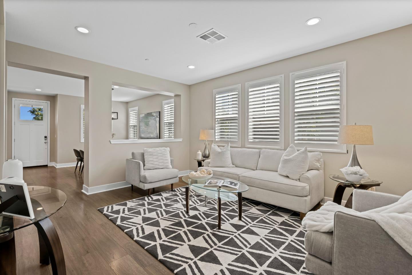 Detail Gallery Image 17 of 55 For 128 Peral Ave, Morgan Hill,  CA 95037 - 3 Beds | 2/1 Baths