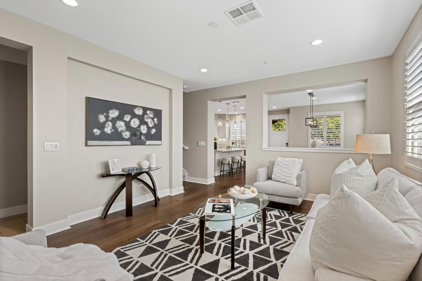 Detail Gallery Image 18 of 55 For 128 Peral Ave, Morgan Hill,  CA 95037 - 3 Beds | 2/1 Baths