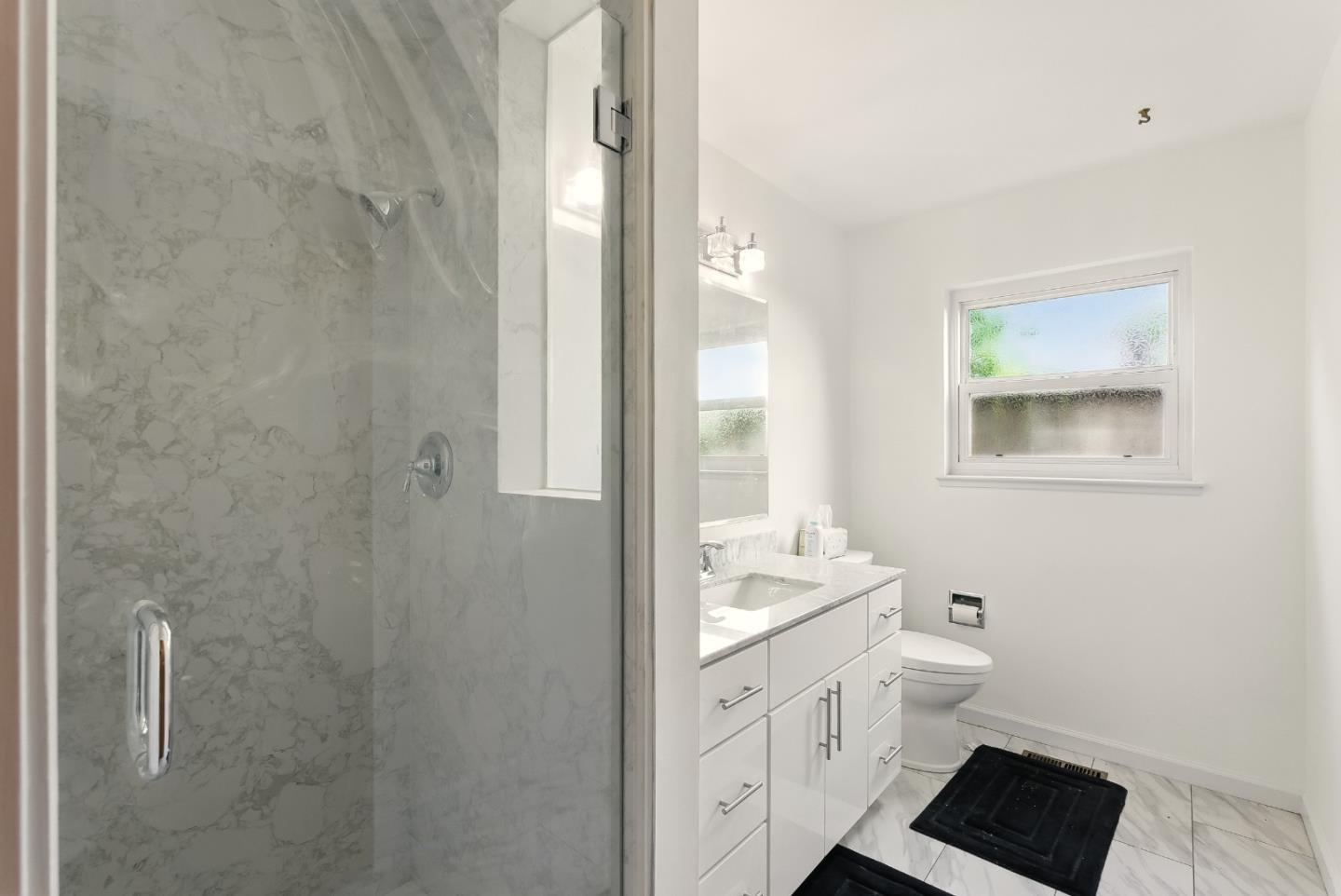 Detail Gallery Image 37 of 43 For 2007 Arbor Ave, Belmont,  CA 94002 - 5 Beds | 3/1 Baths
