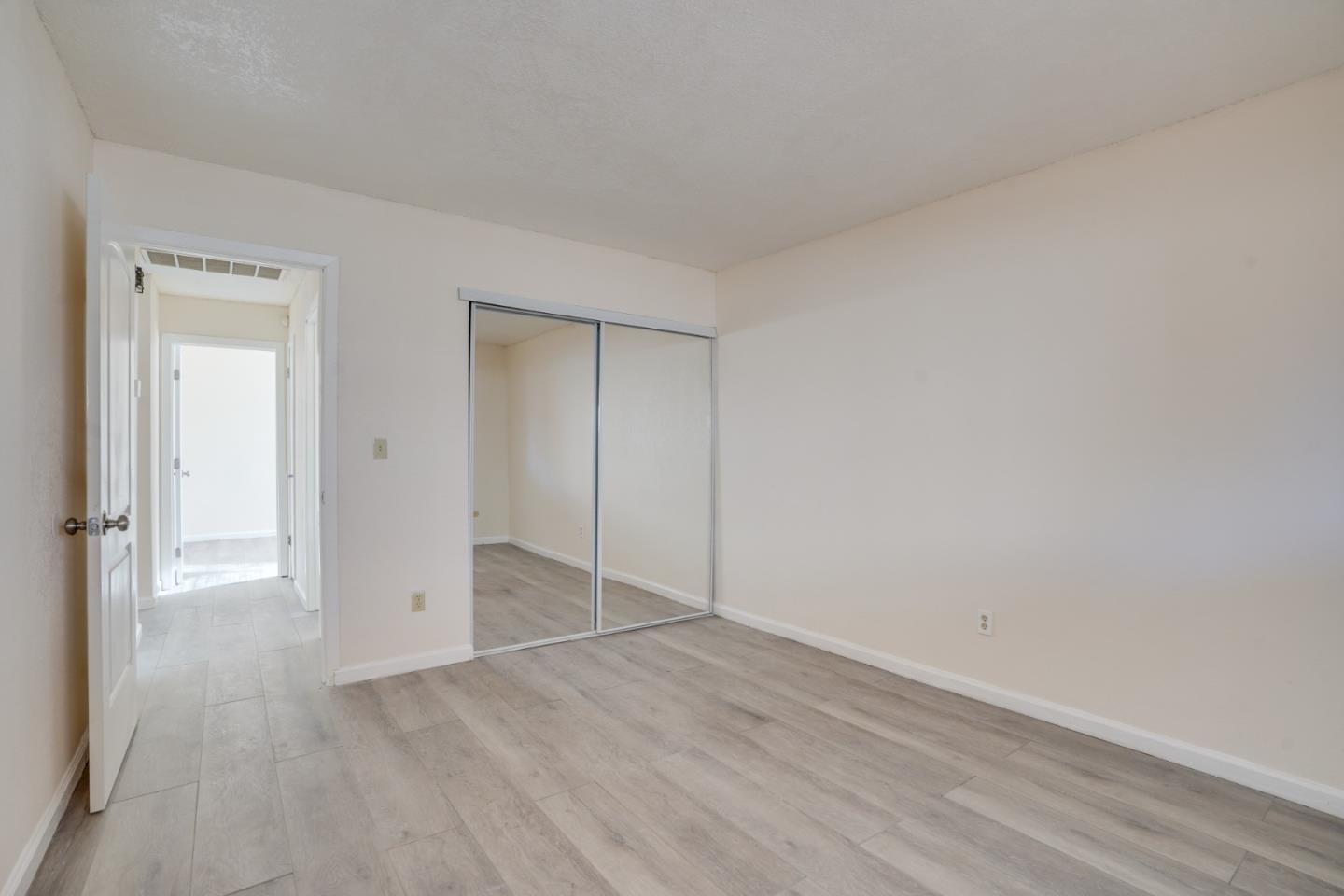 Detail Gallery Image 10 of 15 For 2524 Pemberton Ct, Stockton,  CA 95210 - 3 Beds | 2 Baths