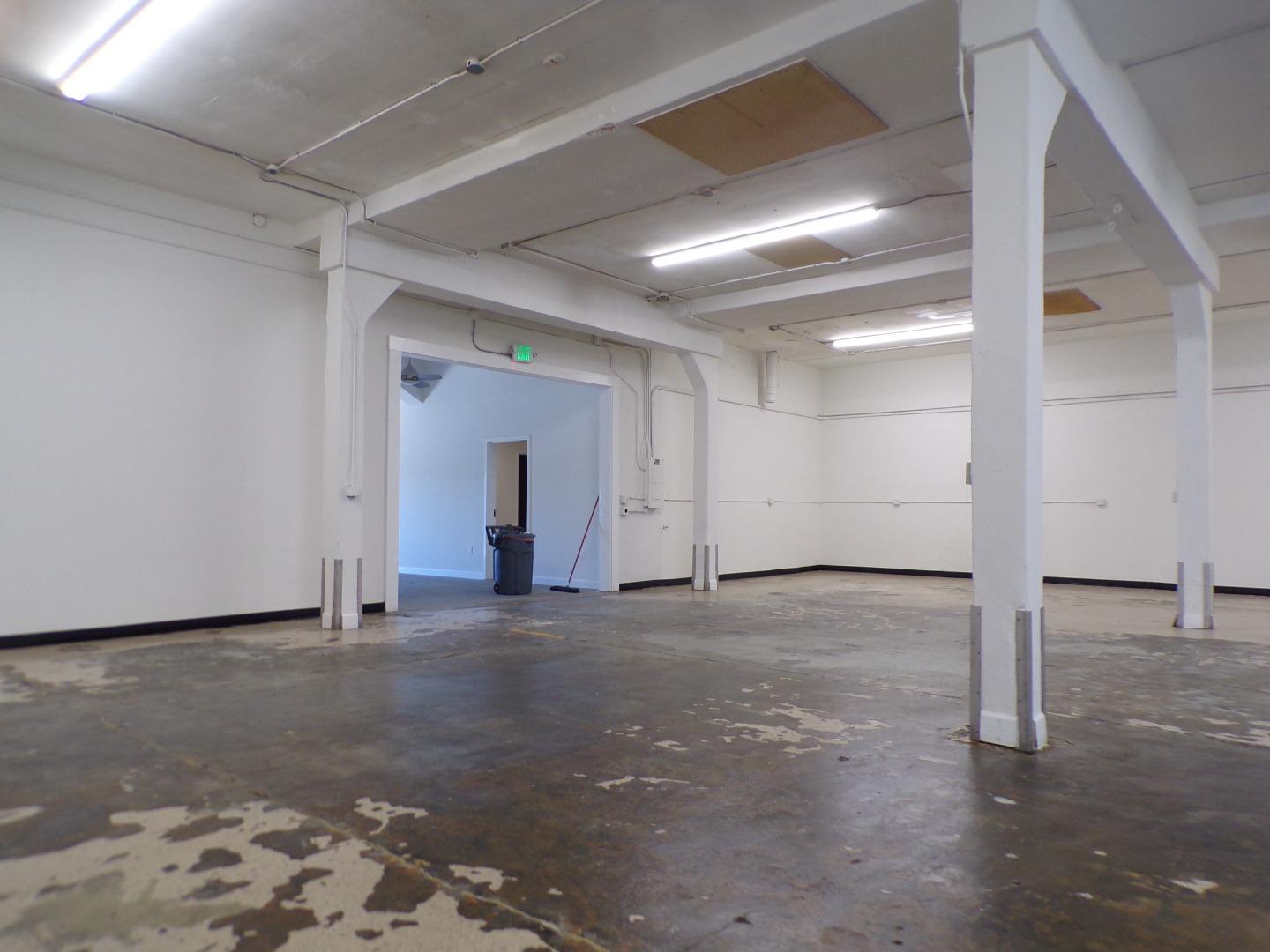Detail Gallery Image 8 of 21 For 953 Washington St, San Carlos,  CA 94070 - – Beds | – Baths