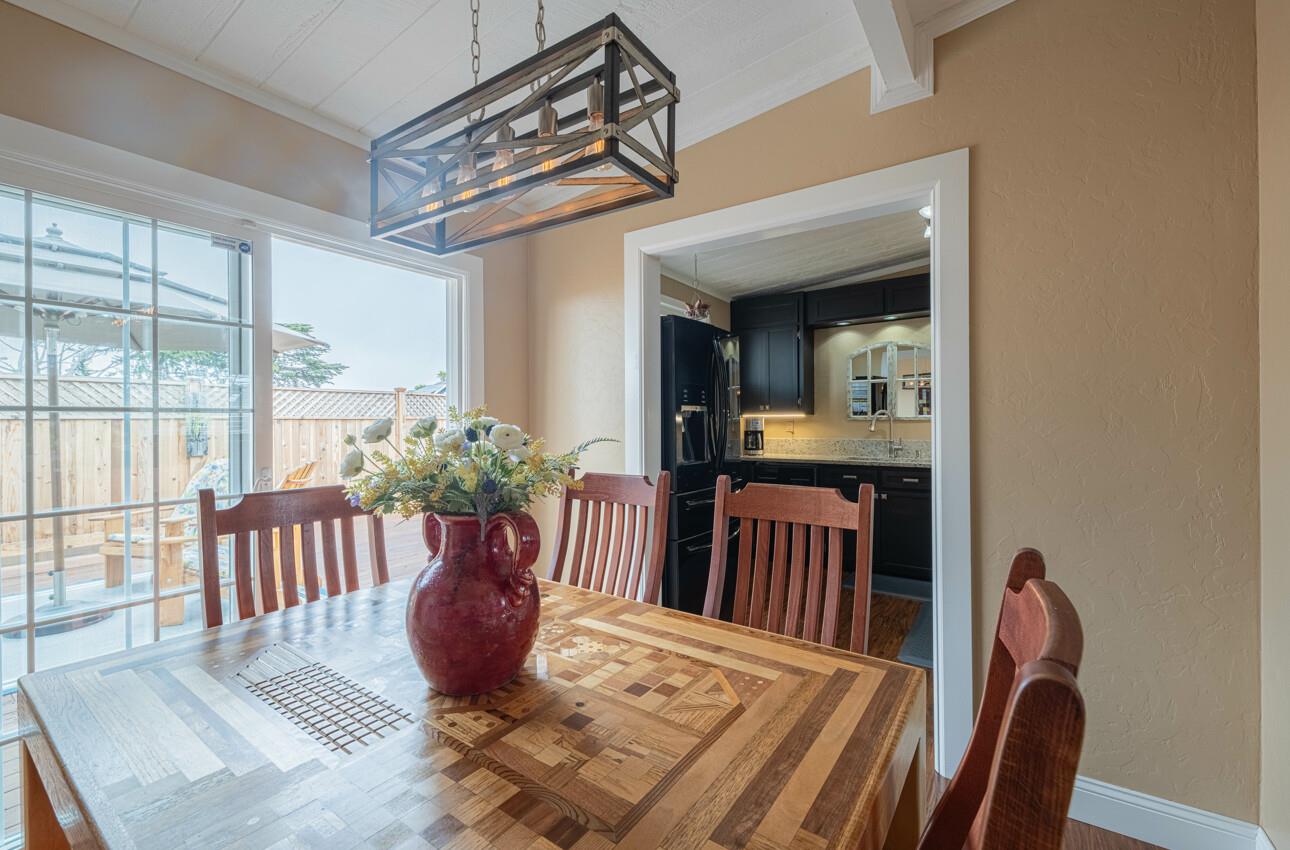 Detail Gallery Image 14 of 36 For 3093 Salinas Ave, Marina,  CA 93933 - 3 Beds | 2 Baths