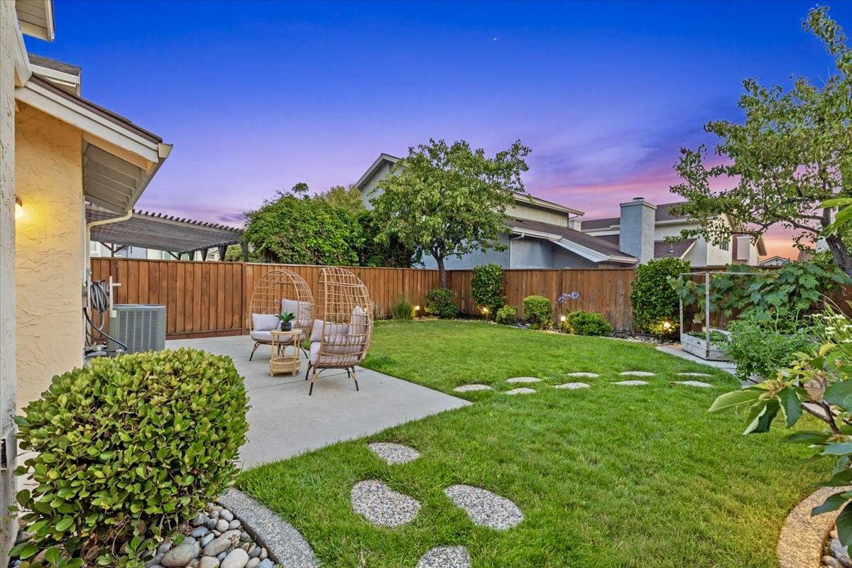 Detail Gallery Image 28 of 30 For 885 Kiperash Ct, San Jose,  CA 95133 - 3 Beds | 2/1 Baths
