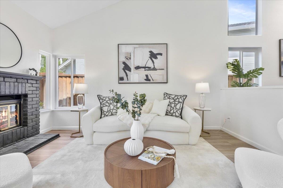 Detail Gallery Image 5 of 30 For 885 Kiperash Ct, San Jose,  CA 95133 - 3 Beds | 2/1 Baths