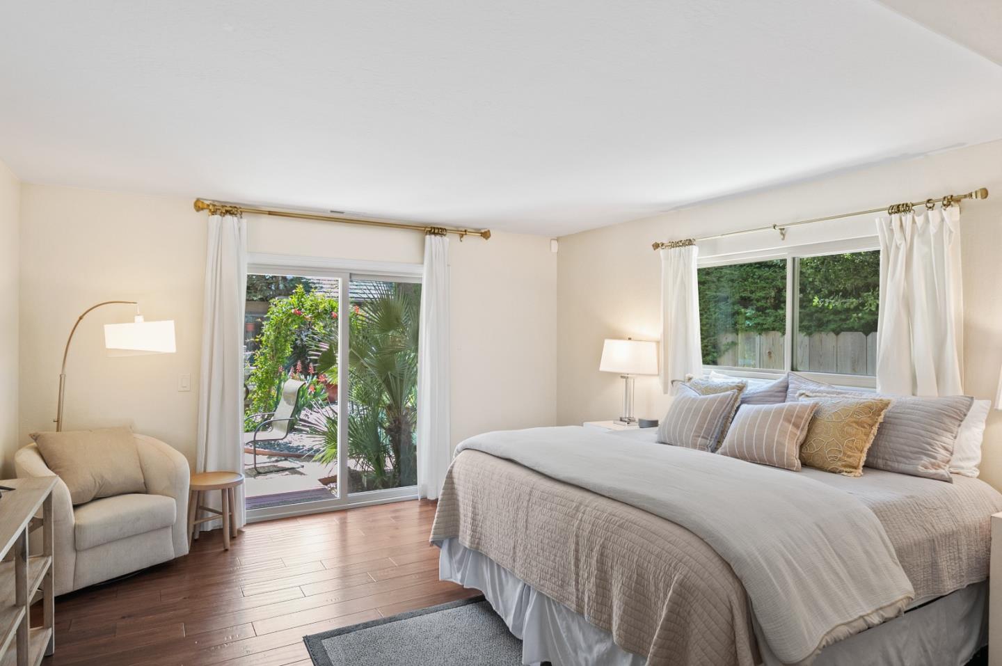 Detail Gallery Image 26 of 36 For 26255 Atherton Dr, Carmel,  CA 93923 - 3 Beds | 3 Baths
