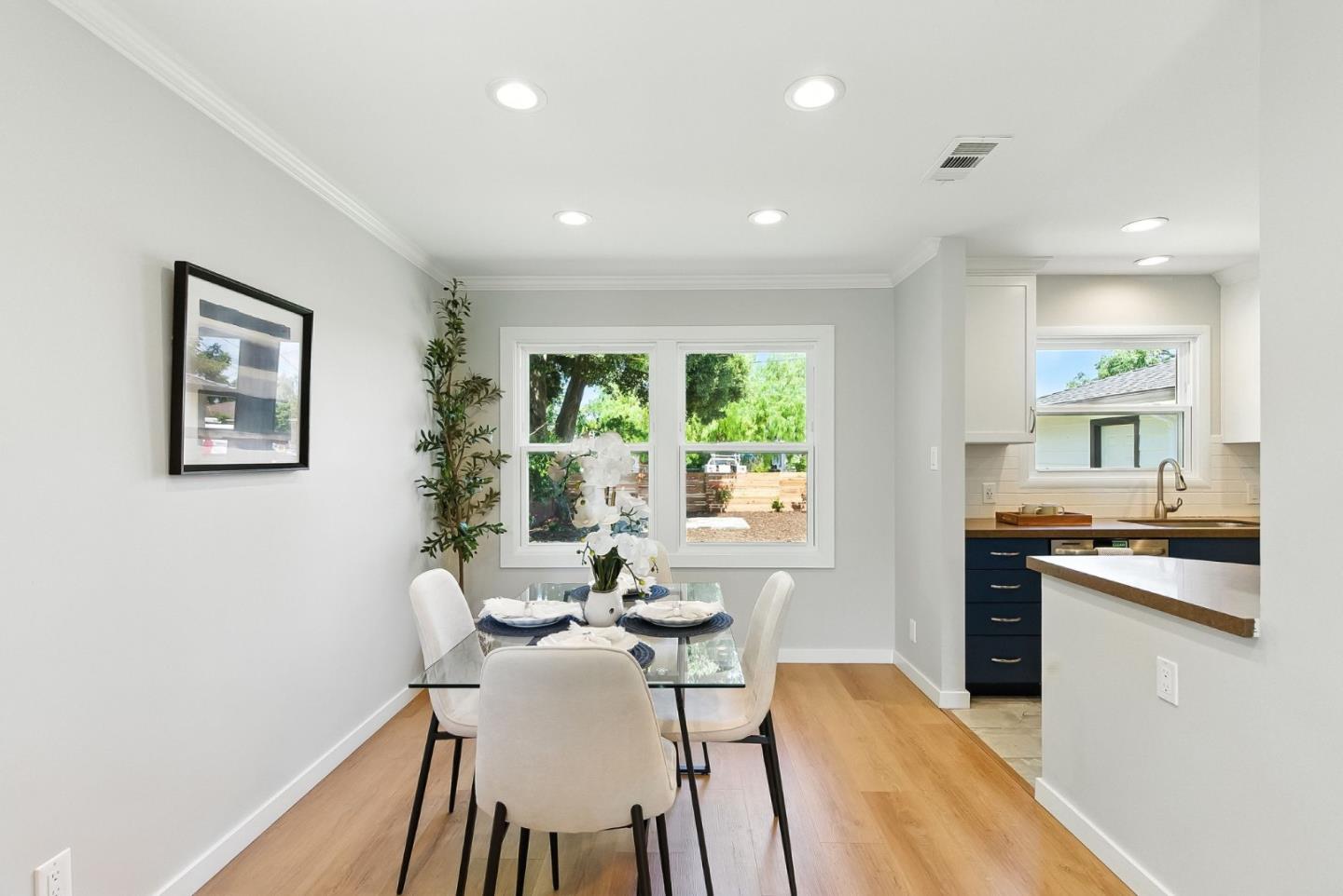 Detail Gallery Image 16 of 30 For 756 7th Ave, Redwood City,  CA 94063 - 2 Beds | 1 Baths
