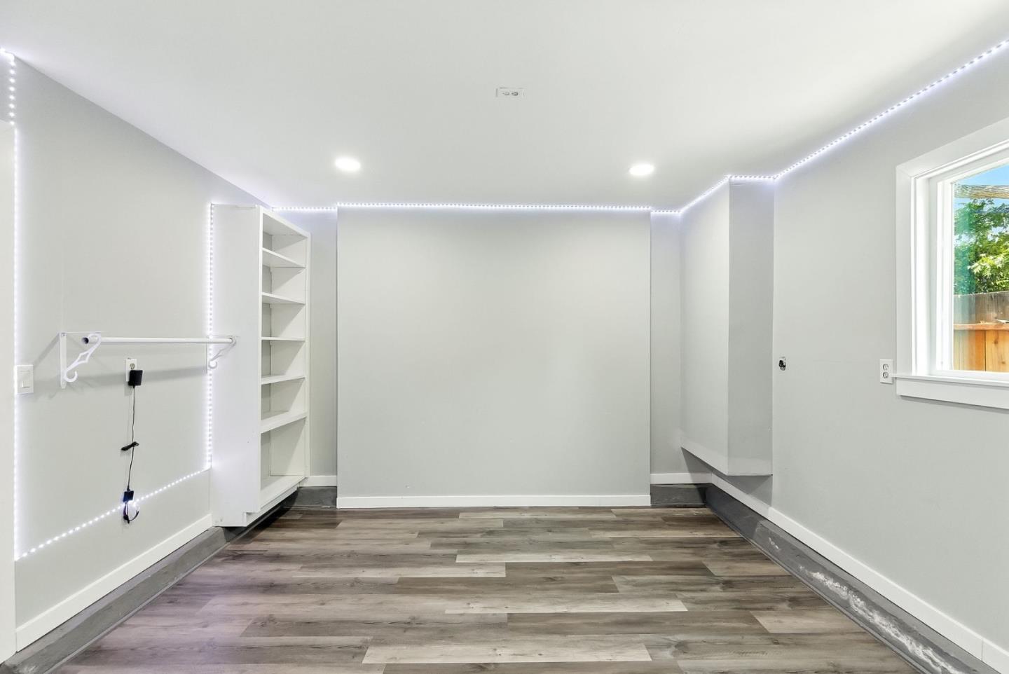 Detail Gallery Image 26 of 30 For 756 7th Ave, Redwood City,  CA 94063 - 2 Beds | 1 Baths