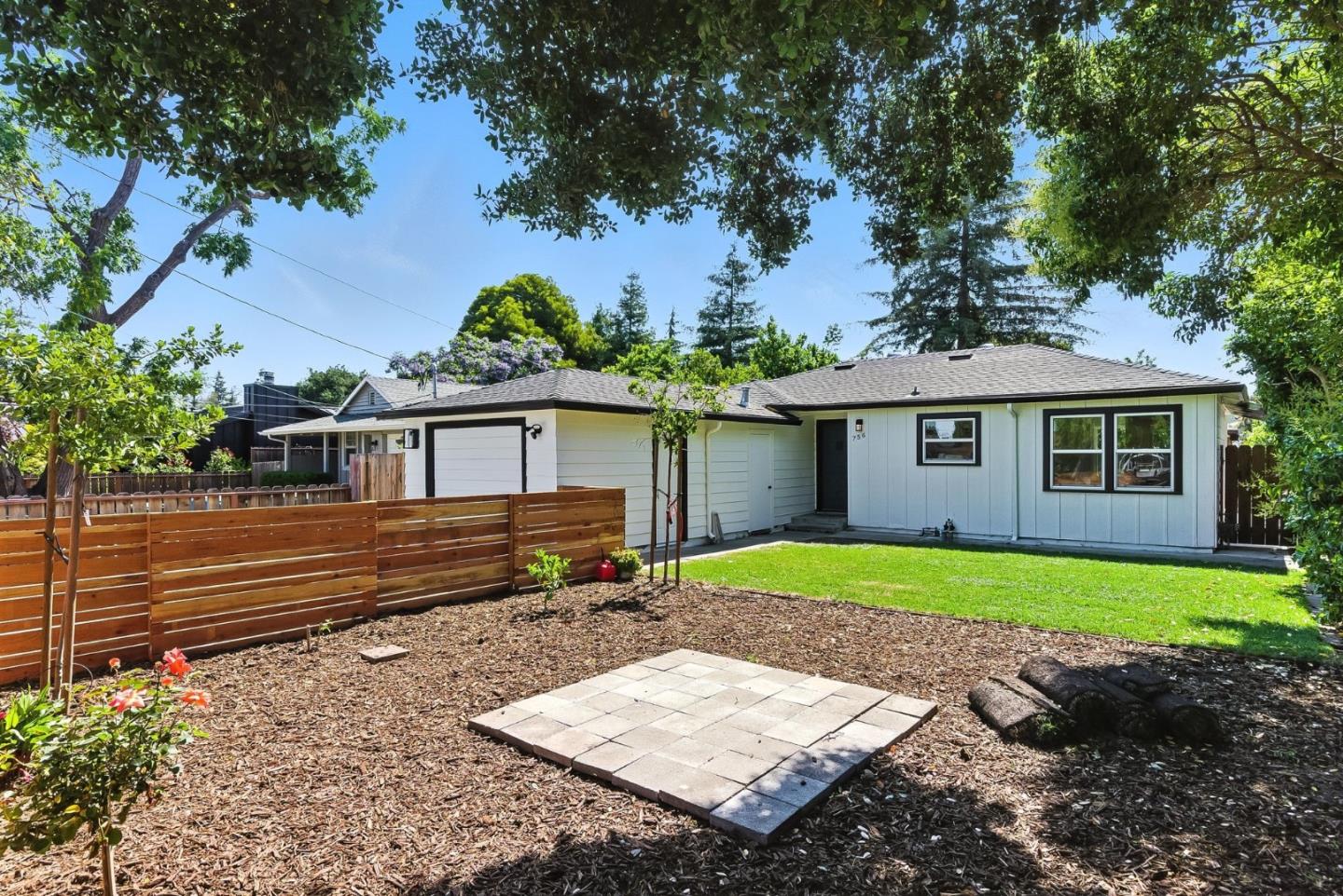 Detail Gallery Image 4 of 30 For 756 7th Ave, Redwood City,  CA 94063 - 2 Beds | 1 Baths