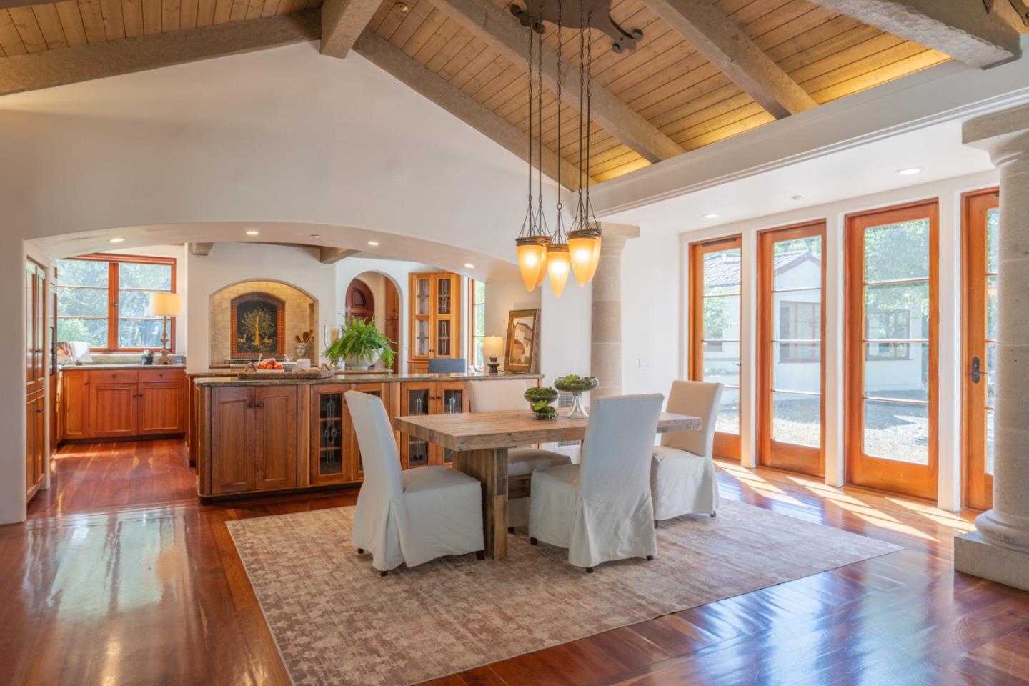 Detail Gallery Image 10 of 54 For 11725 Camino Escondido Rd, Carmel Valley,  CA 93924 - 3 Beds | 2/1 Baths