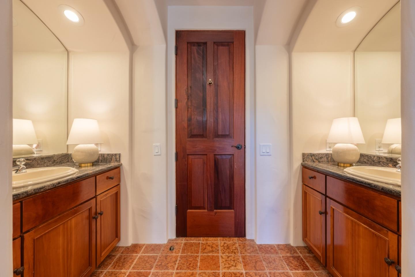 Detail Gallery Image 25 of 54 For 11725 Camino Escondido Rd, Carmel Valley,  CA 93924 - 3 Beds | 2/1 Baths