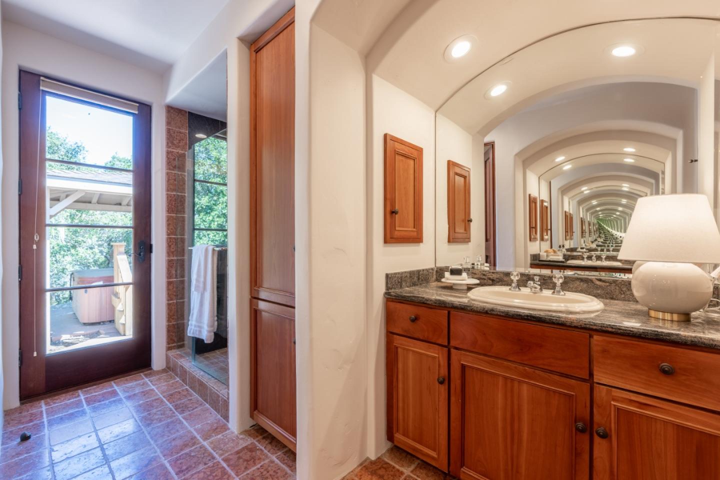 Detail Gallery Image 27 of 54 For 11725 Camino Escondido Rd, Carmel Valley,  CA 93924 - 3 Beds | 2/1 Baths