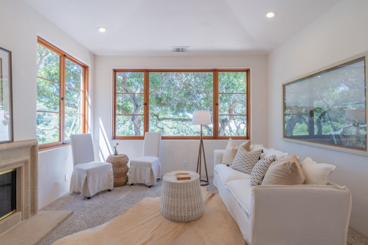 Detail Gallery Image 32 of 54 For 11725 Camino Escondido Rd, Carmel Valley,  CA 93924 - 3 Beds | 2/1 Baths