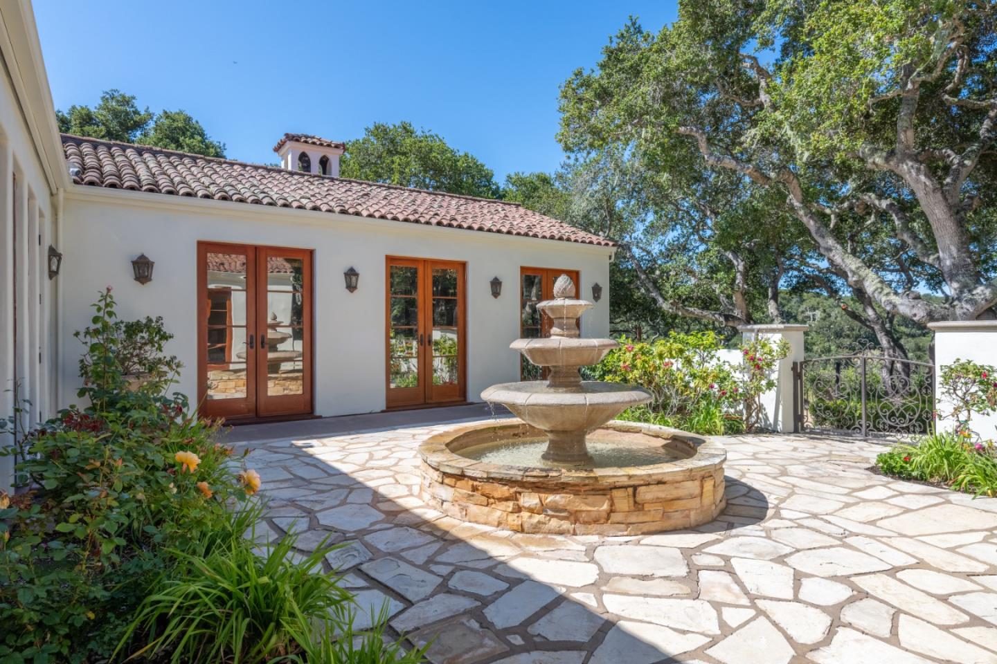 Detail Gallery Image 40 of 54 For 11725 Camino Escondido Rd, Carmel Valley,  CA 93924 - 3 Beds | 2/1 Baths