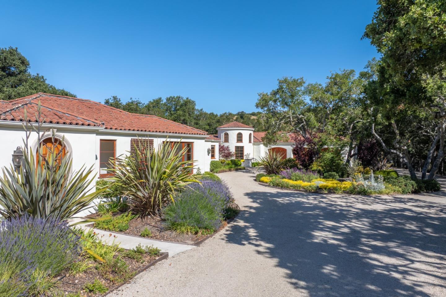 Detail Gallery Image 48 of 54 For 11725 Camino Escondido Rd, Carmel Valley,  CA 93924 - 3 Beds | 2/1 Baths