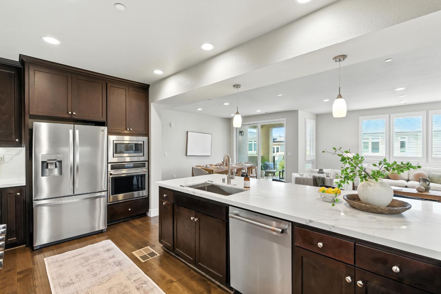 Detail Gallery Image 21 of 44 For 19 Waterline Pl, Richmond,  CA 94801 - 2 Beds | 2/1 Baths