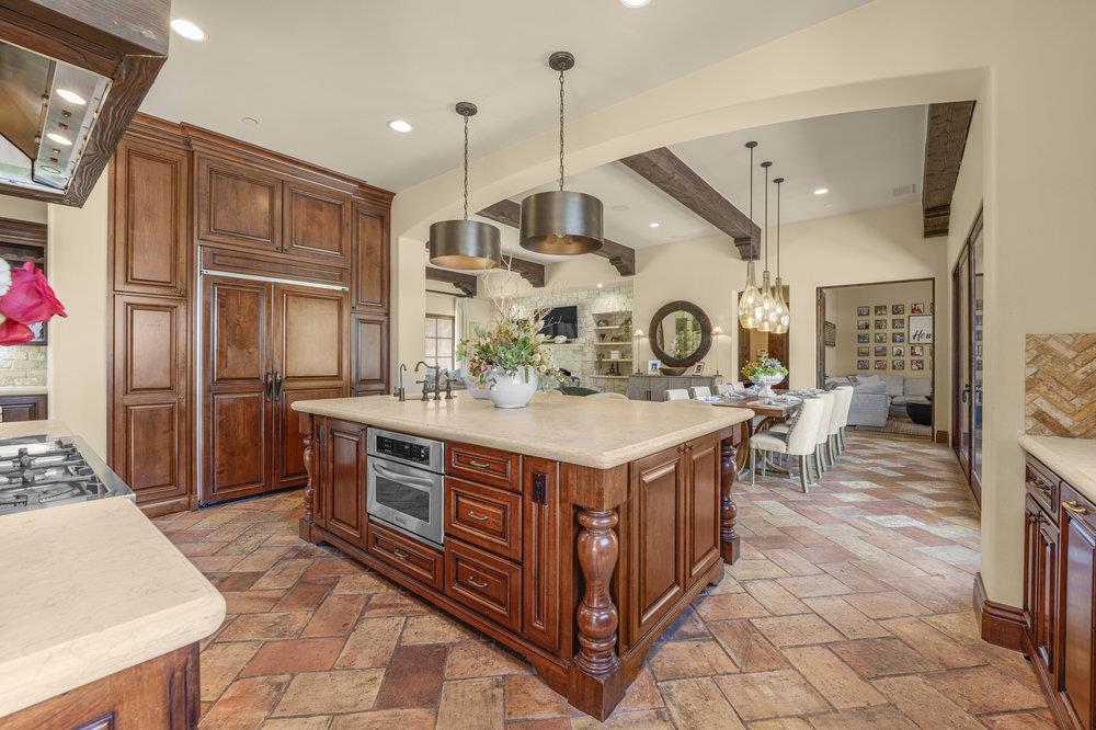 Detail Gallery Image 11 of 60 For 12240 Heritage Way, Gilroy,  CA 95020 - 5 Beds | 4/1 Baths
