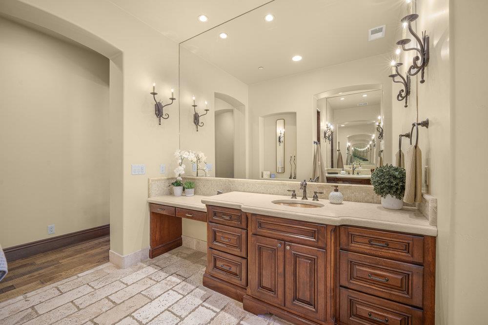 Detail Gallery Image 24 of 60 For 12240 Heritage Way, Gilroy,  CA 95020 - 5 Beds | 4/1 Baths