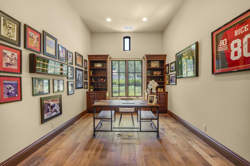 Detail Gallery Image 26 of 60 For 12240 Heritage Way, Gilroy,  CA 95020 - 5 Beds | 4/1 Baths