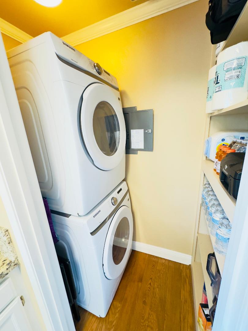 Detail Gallery Image 12 of 24 For 1053 Riker St #1,  Salinas,  CA 93901 - 1 Beds | 1 Baths