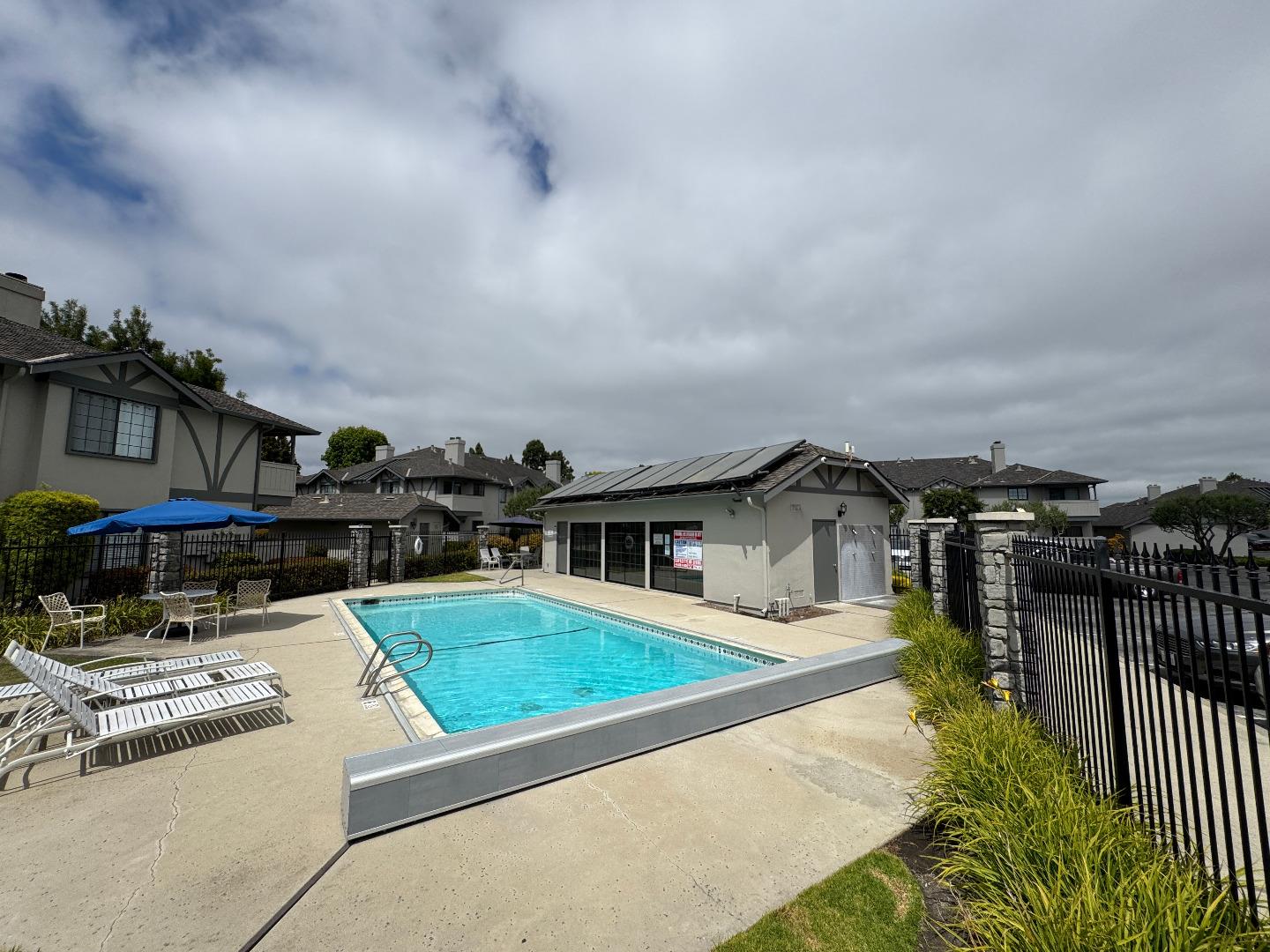 Detail Gallery Image 21 of 24 For 1053 Riker St #1,  Salinas,  CA 93901 - 1 Beds | 1 Baths